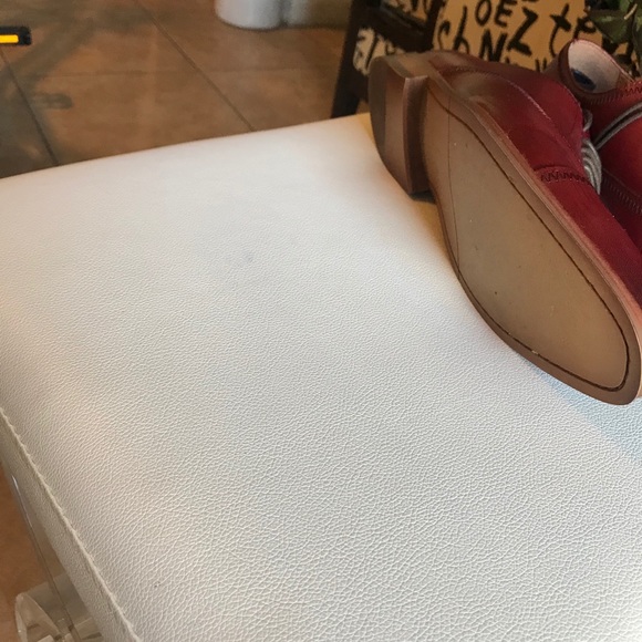 Steve Madden P- nellow burgundy Oxford 10.5 PRICE FIRM!!! - Picture 9 of 13